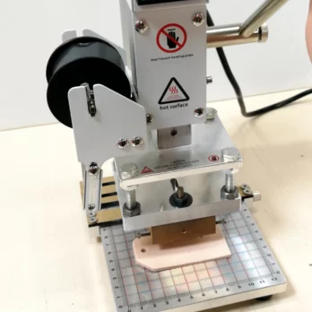 machine marquage cuir