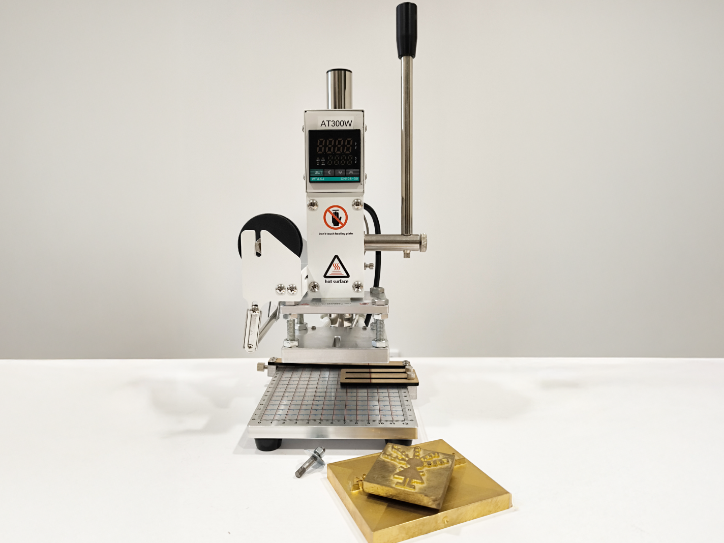 machine marquage du cuir